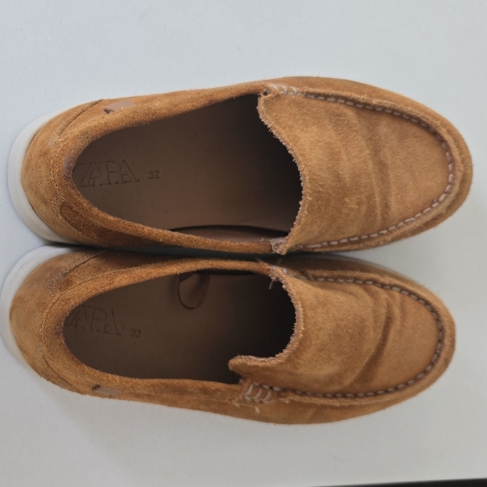Zara Tan Leather Slip-On Shoes